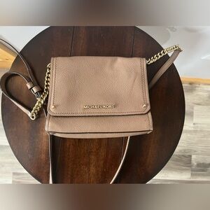 MICHAEL KORS Tan/Sand Purse